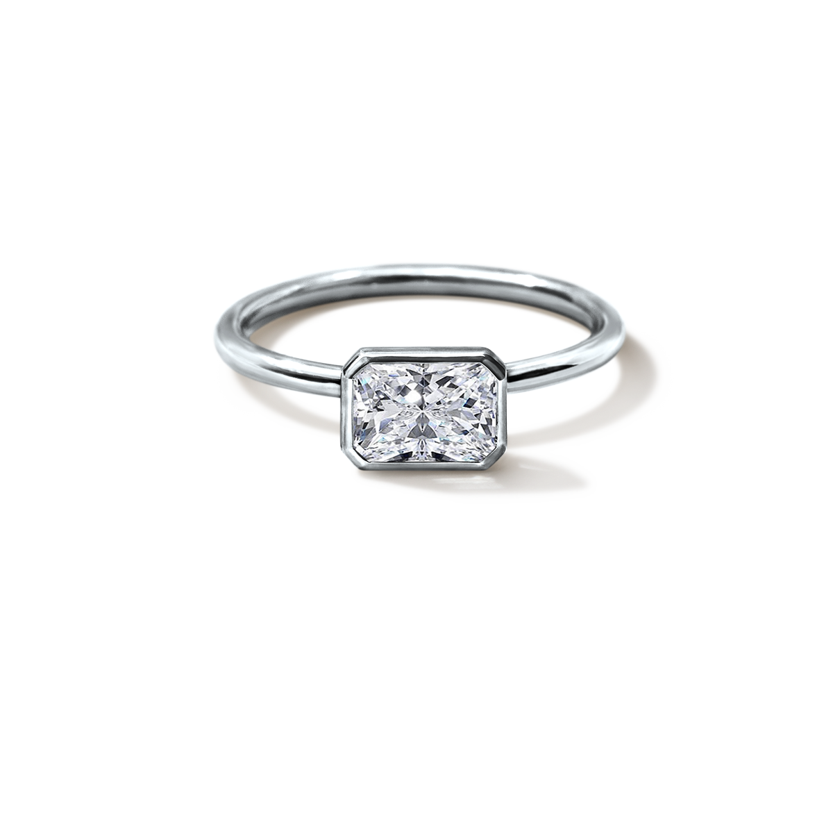 18K White Gold Platinum Radiant Bezel Diamond Engagement Ring