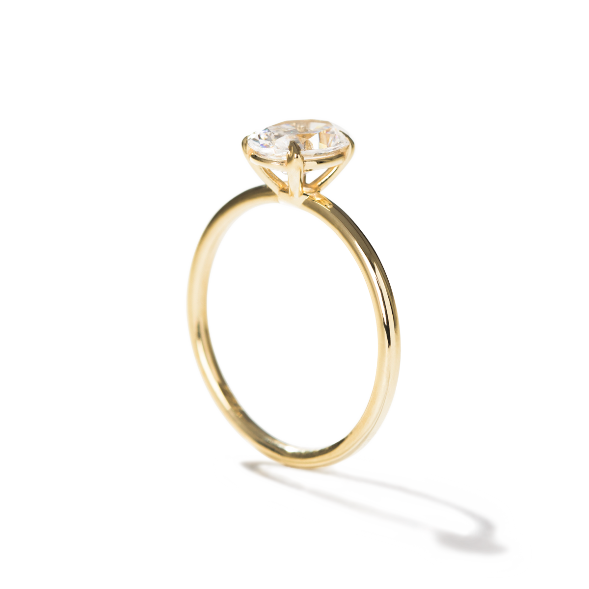 18K Yellow Gold Prong Oval Diamond Engagement Ring