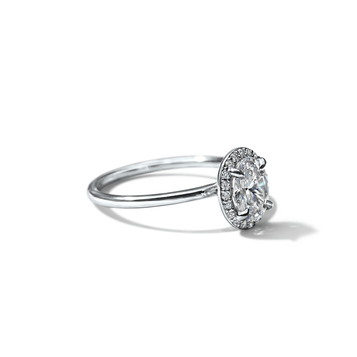 18K White Gold Platinum Oval Halo Engagement Ring