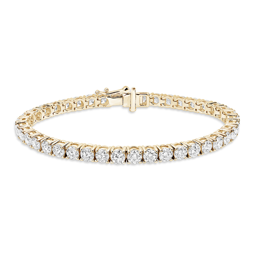 Essential lab-grown diamond tennis bracelet in 14K yellow gold, showcasing dazzling round diamonds in a classic setting for everyday elegance.