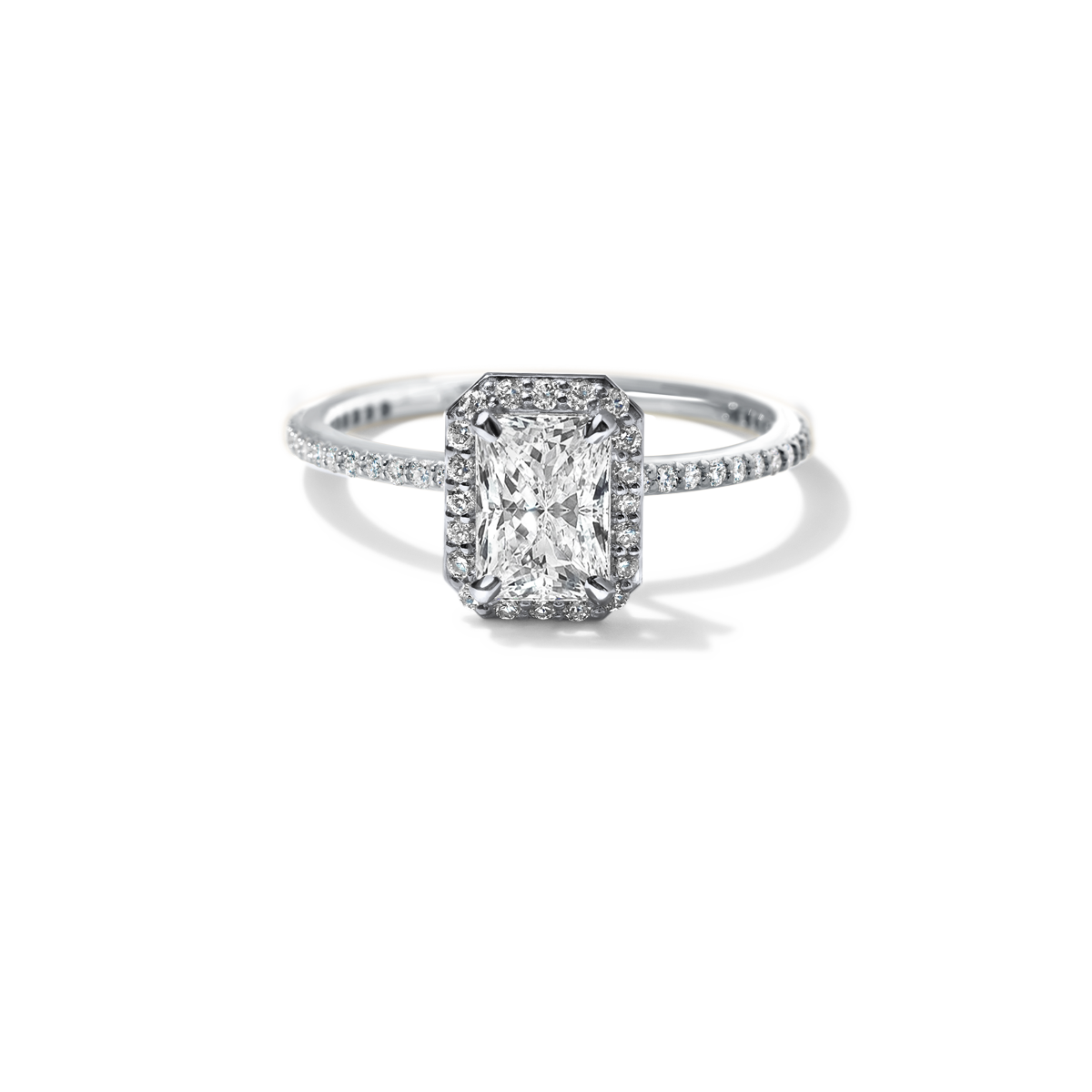 18K White Gold Platinum Radiant